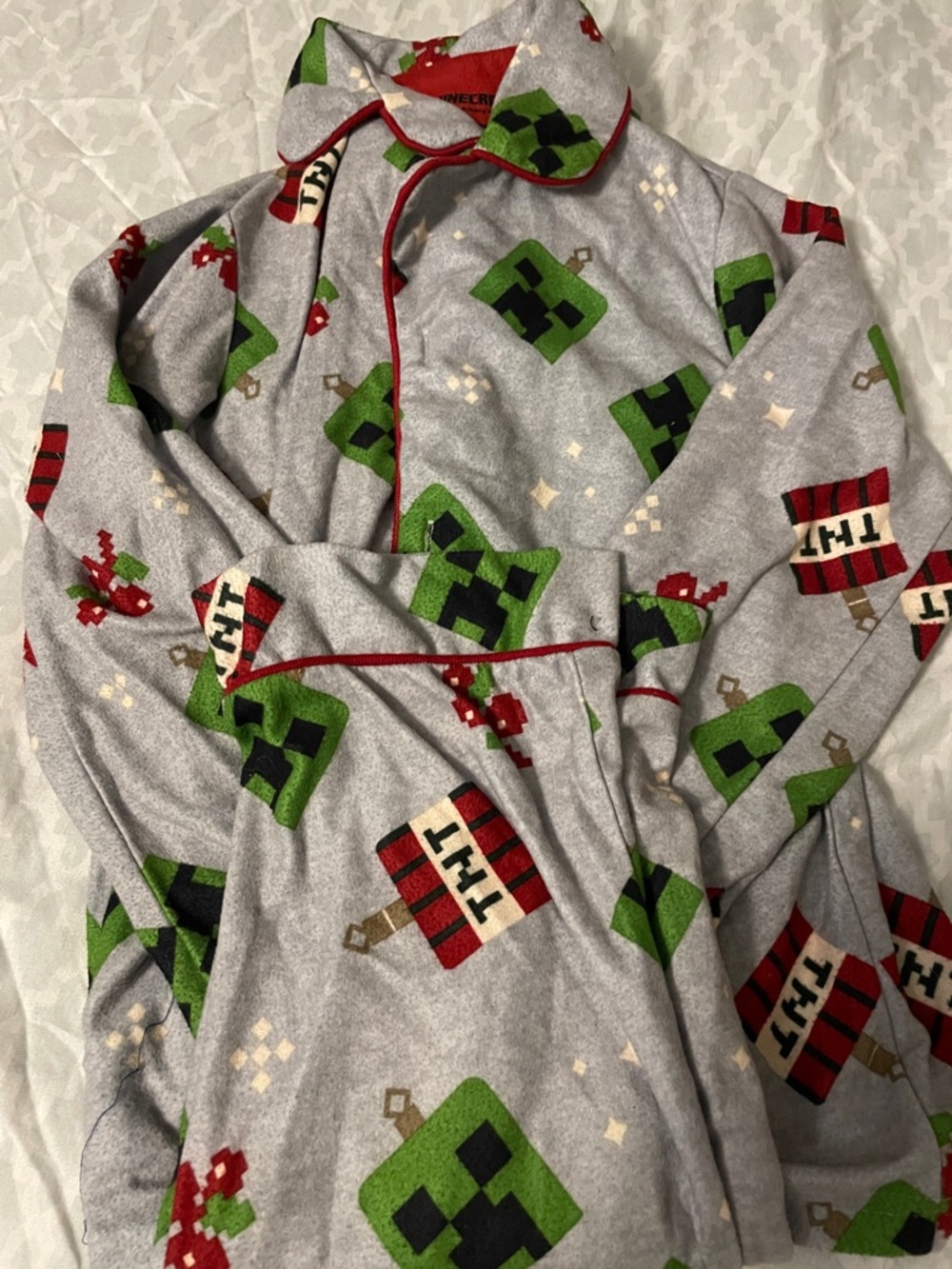 2 PAIRS Minecraft Fleece Pajama Sets with Creepers and Characters